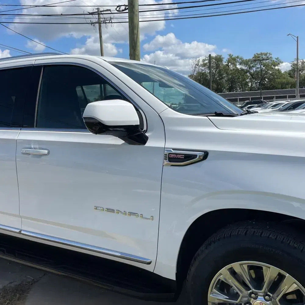 2025 GMC Yukon XL Denali