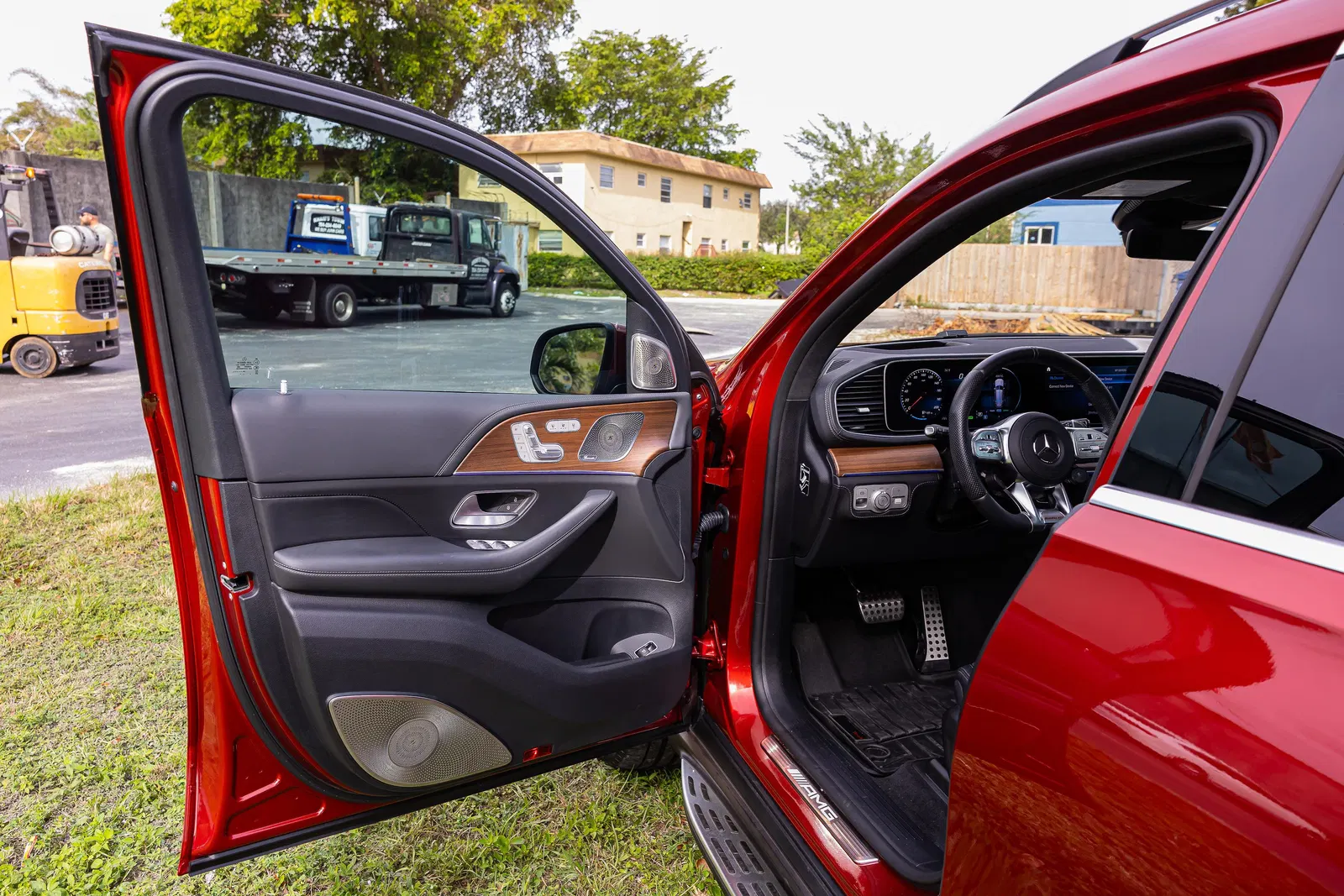 2021 Mercedes-AMG GLS 63 - ~4,600 Miles, 603-hp Twin-Turbo V8, AWD, Highly Equipped