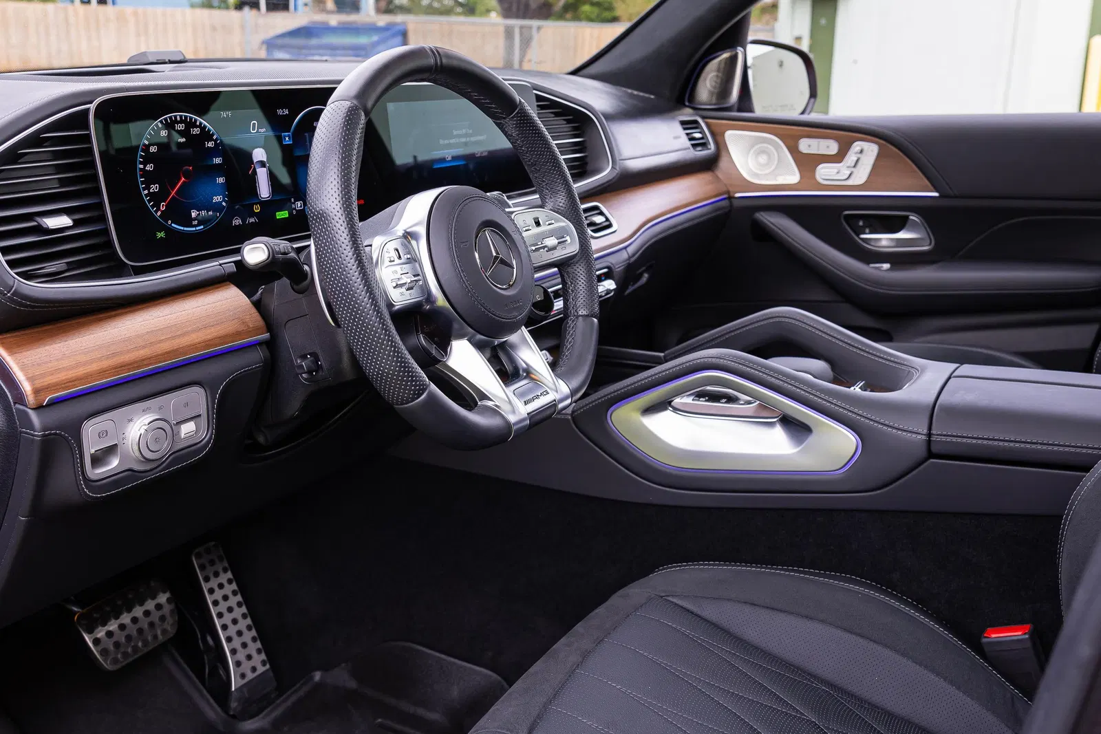 2021 Mercedes-AMG GLS 63 - ~4,600 Miles, 603-hp Twin-Turbo V8, AWD, Highly Equipped
