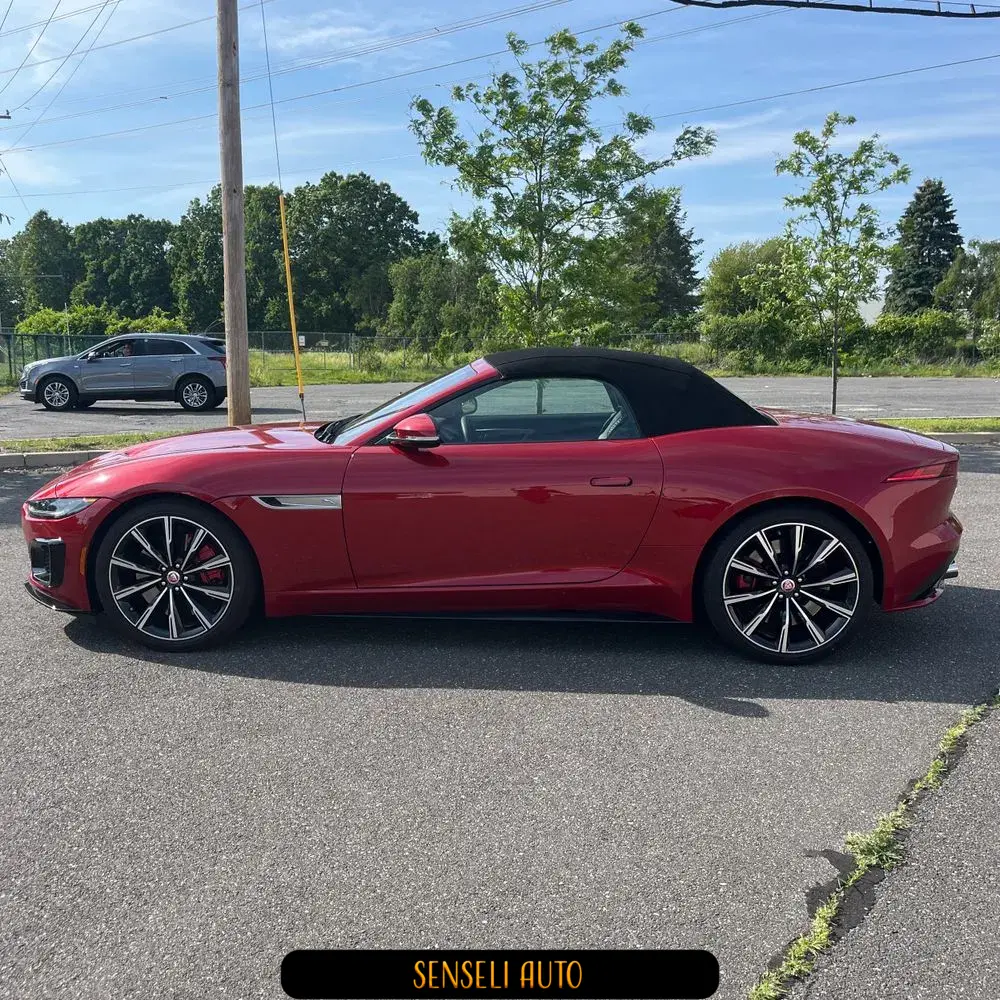 2021 Jaguar F-Type R