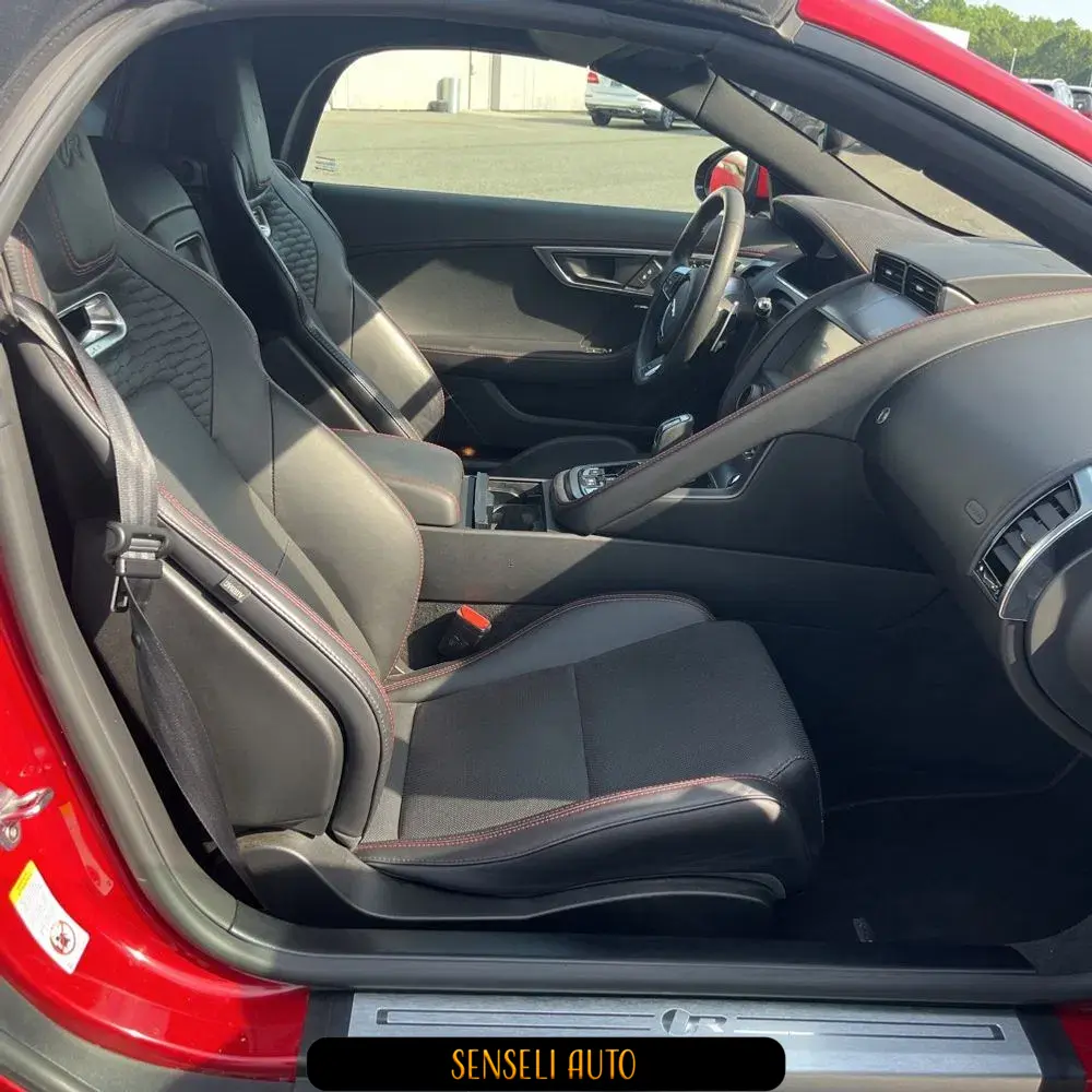 2021 Jaguar F-Type R