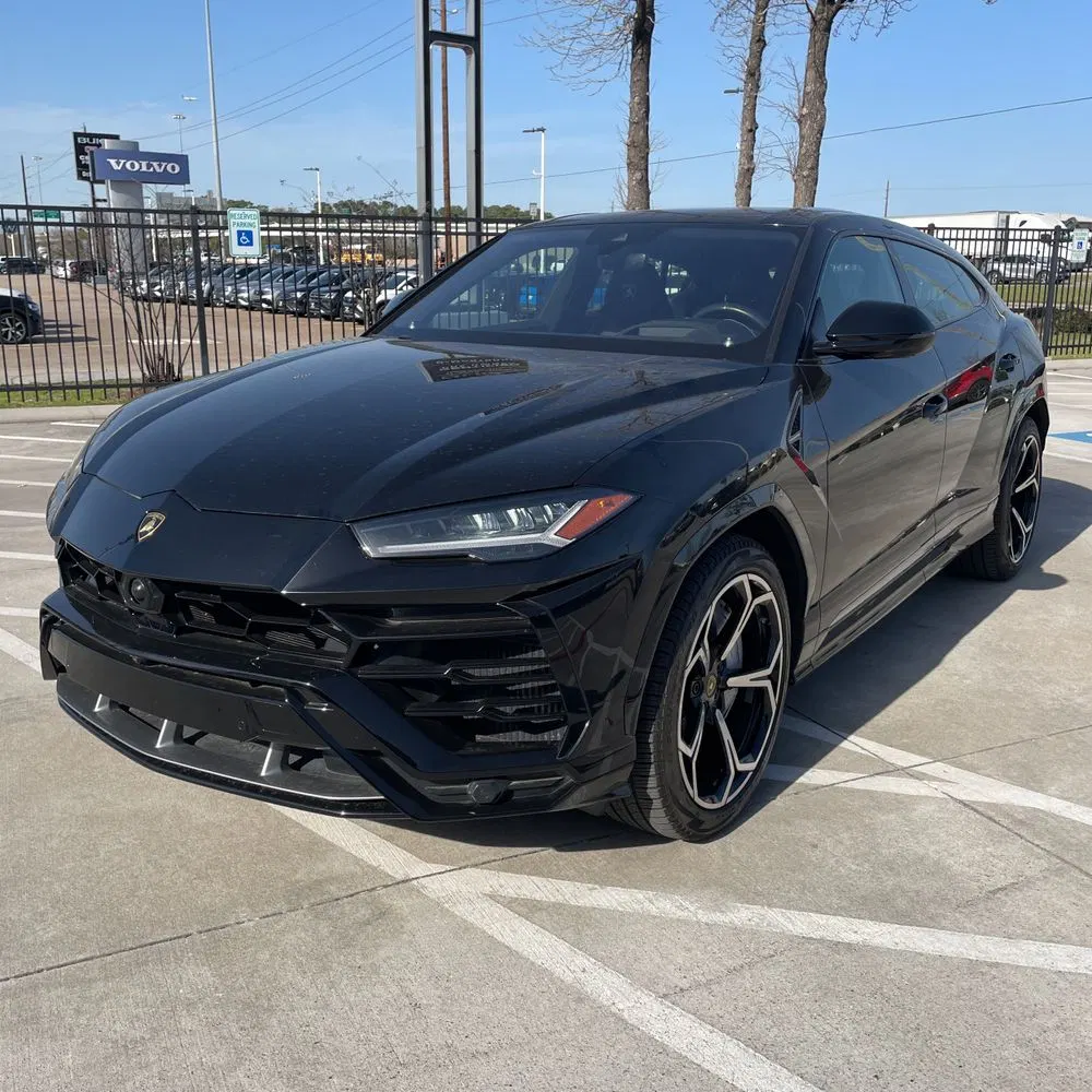2020 Lamborghini Urus Base