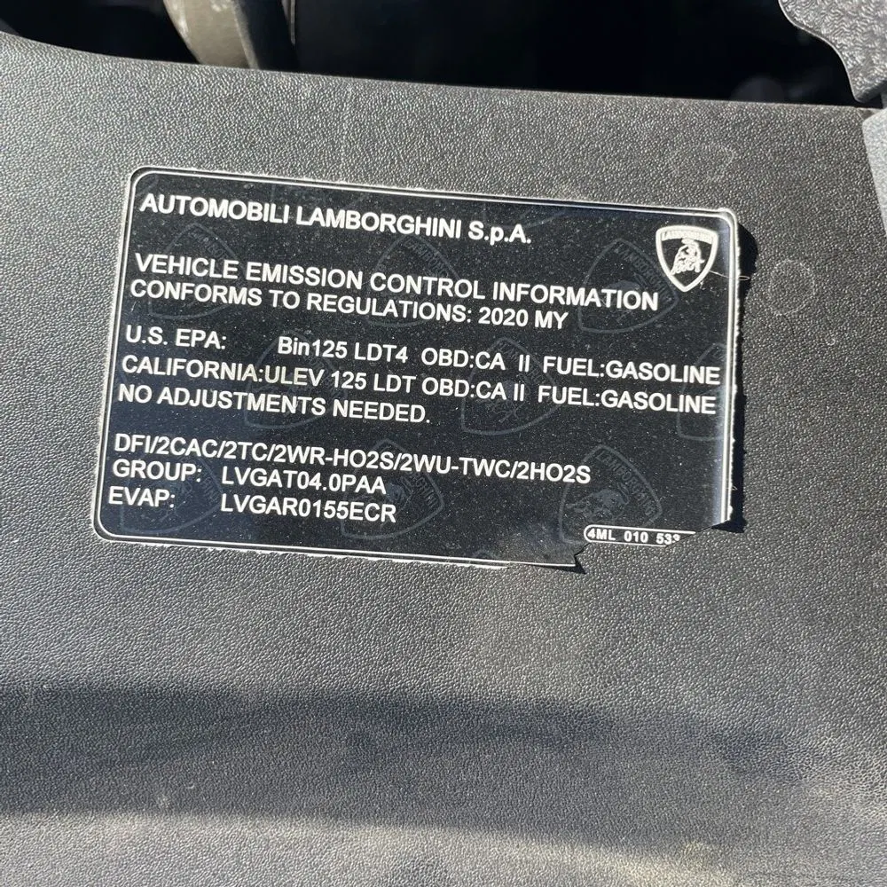 2020 Lamborghini Urus Base