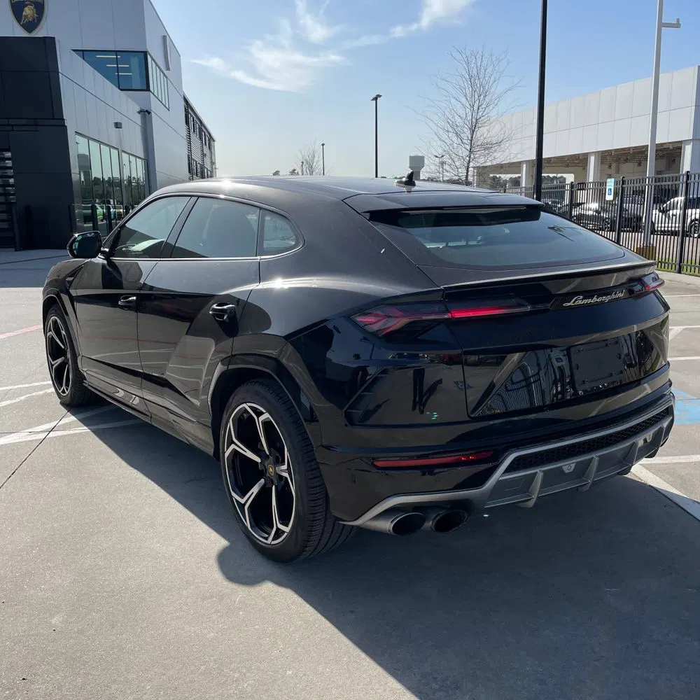 2020 Lamborghini Urus Base
