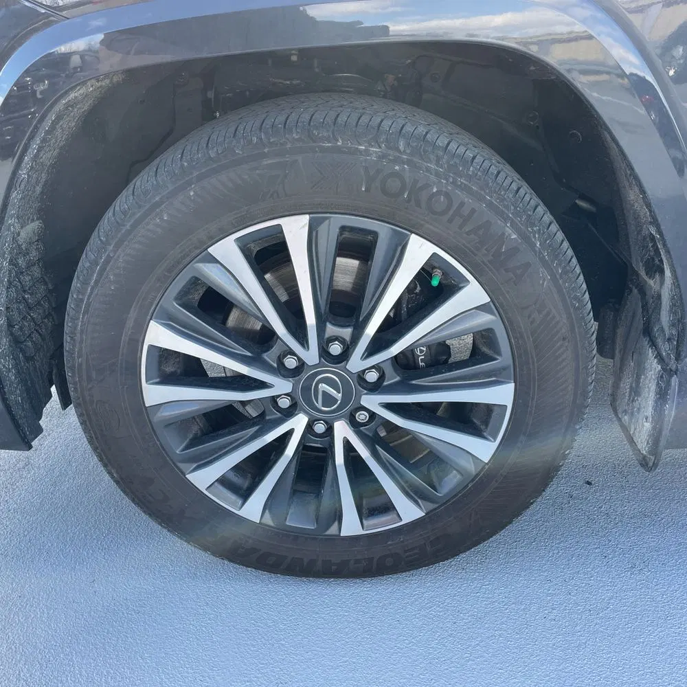 2023 Lexus LX 600 Premium