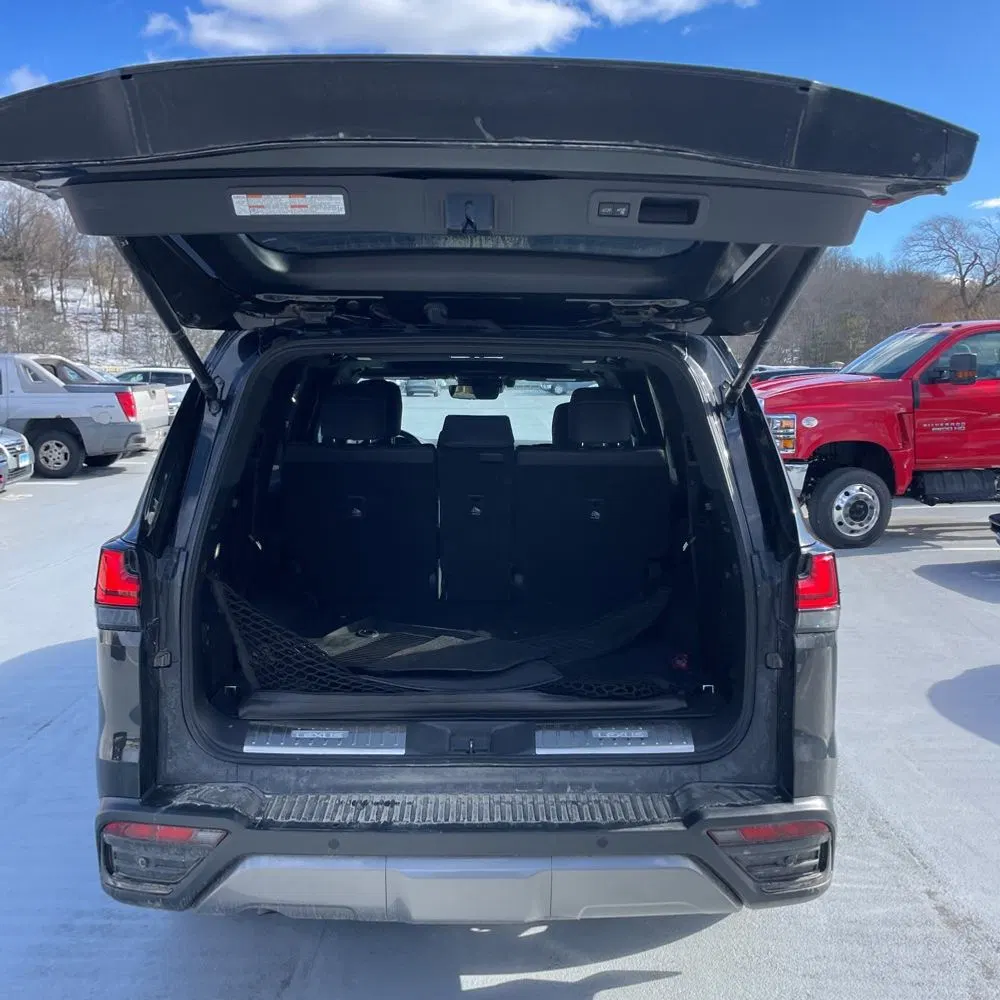 2023 Lexus LX 600 Premium