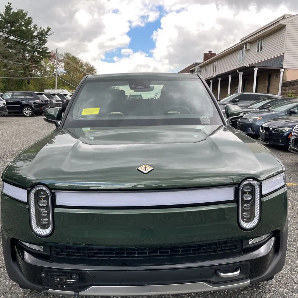 2023 Rivian R1T Adventure Dual-Motor
