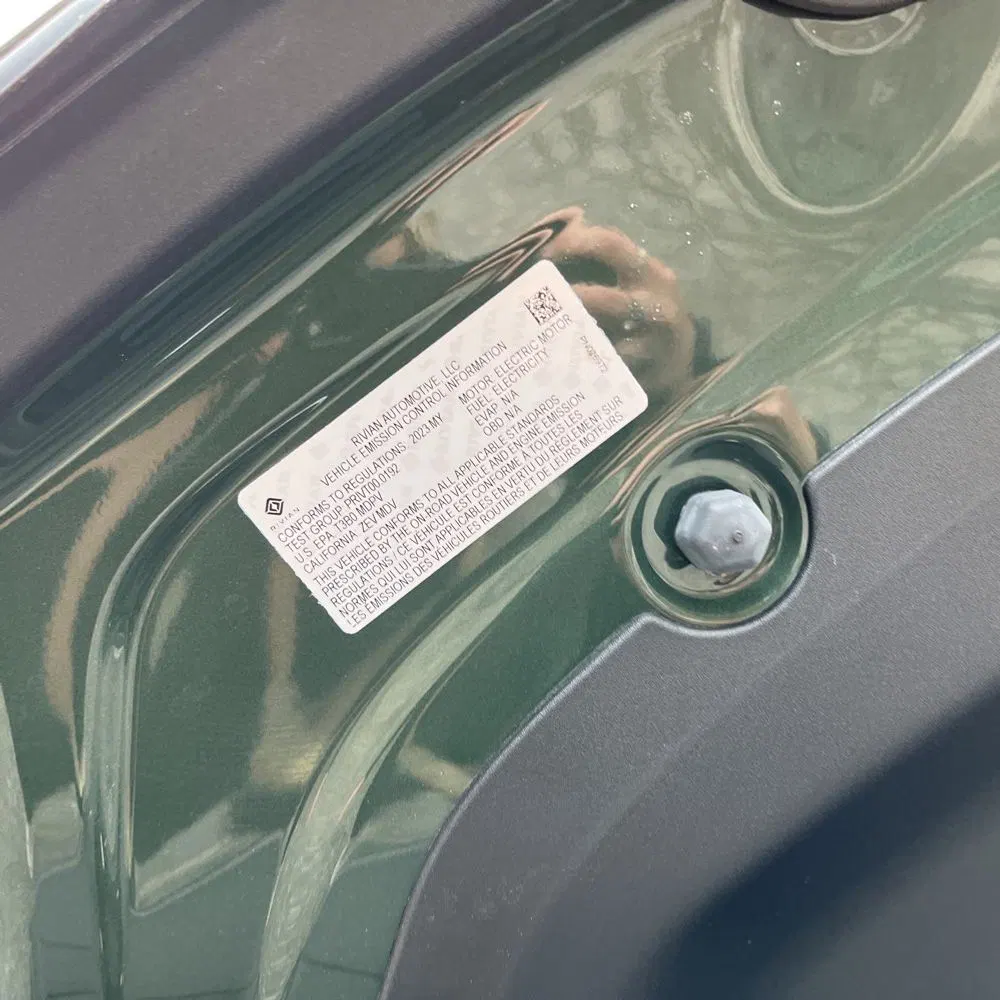 2023 Rivian R1T Adventure Dual-Motor