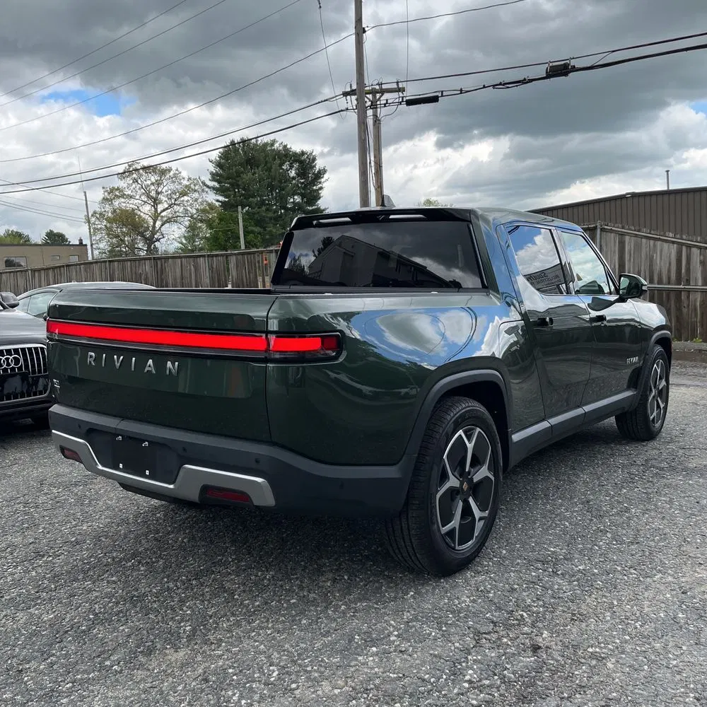 2023 Rivian R1T Adventure Dual-Motor