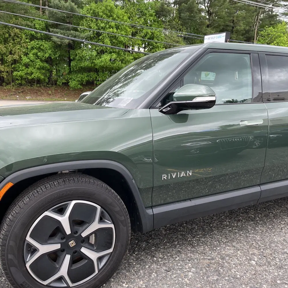 2023 Rivian R1T Adventure Dual-Motor