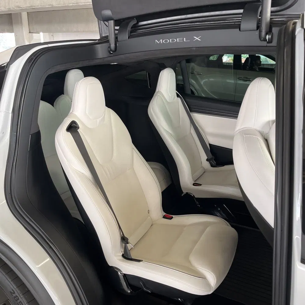 2022 Tesla Model X Plaid