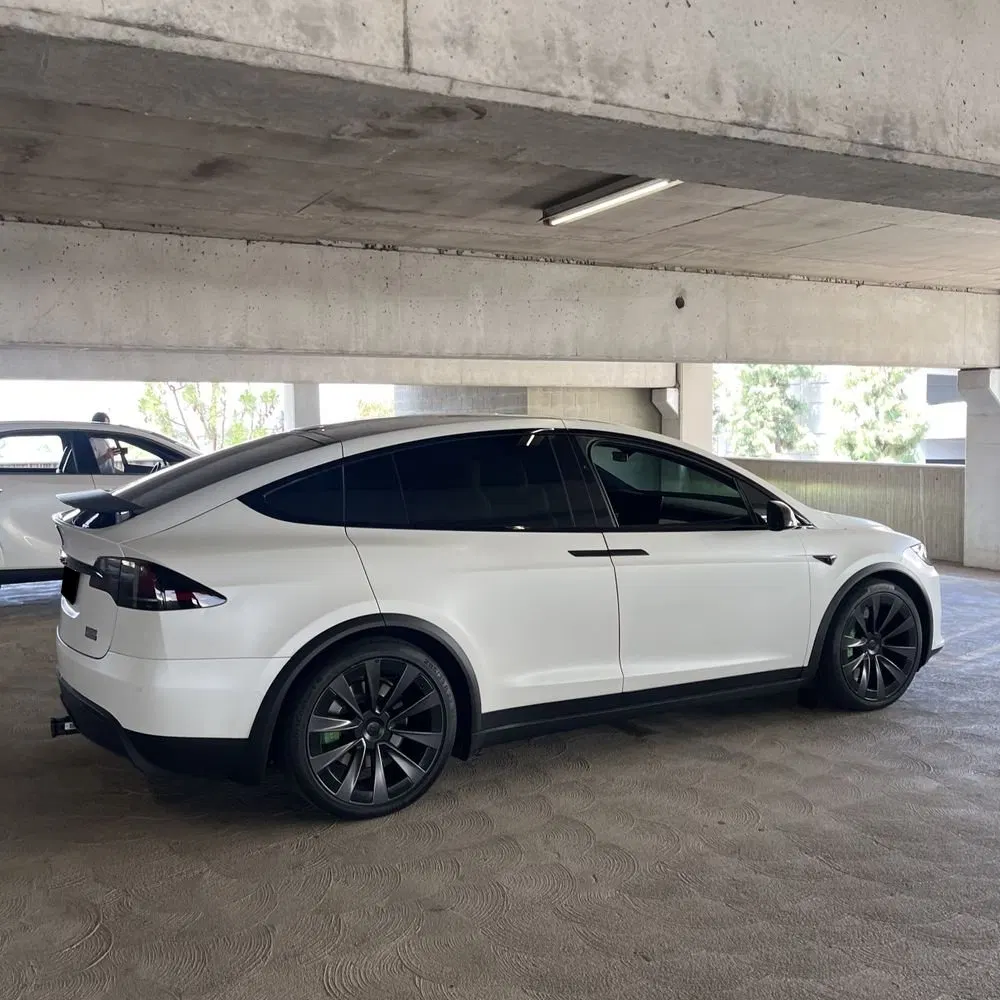 2022 Tesla Model X Plaid