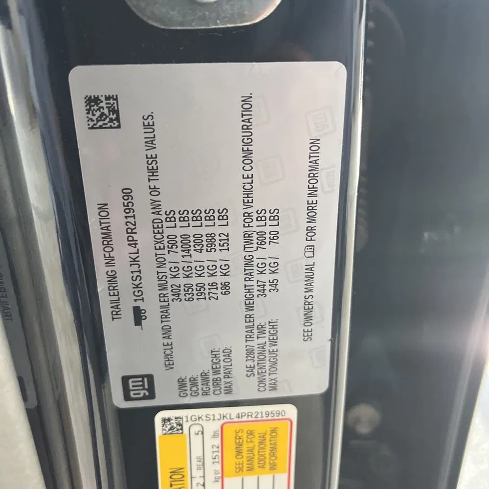 2023 GMC Yukon XL Denali