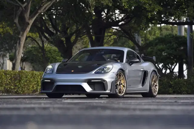 2023 Porsche Cayman GT4 RS