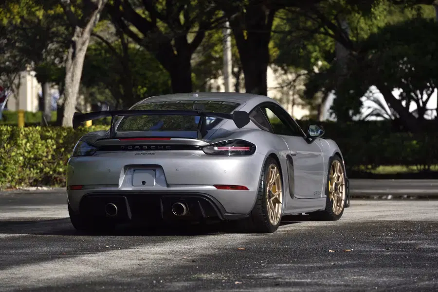 2023 Porsche Cayman GT4 RS