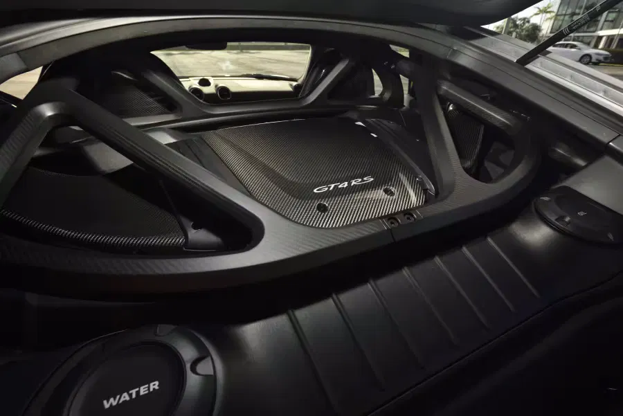 2023 Porsche Cayman GT4 RS