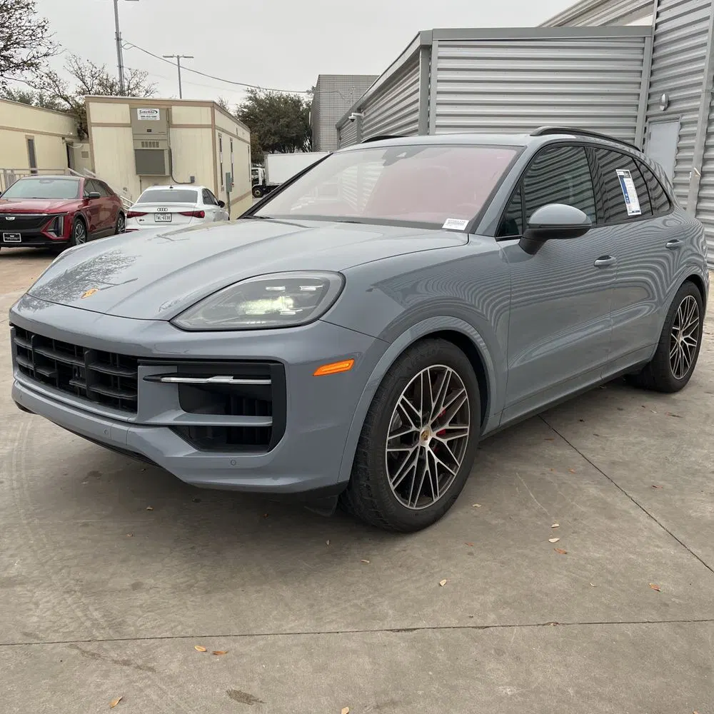 2024 Porsche Cayenne S