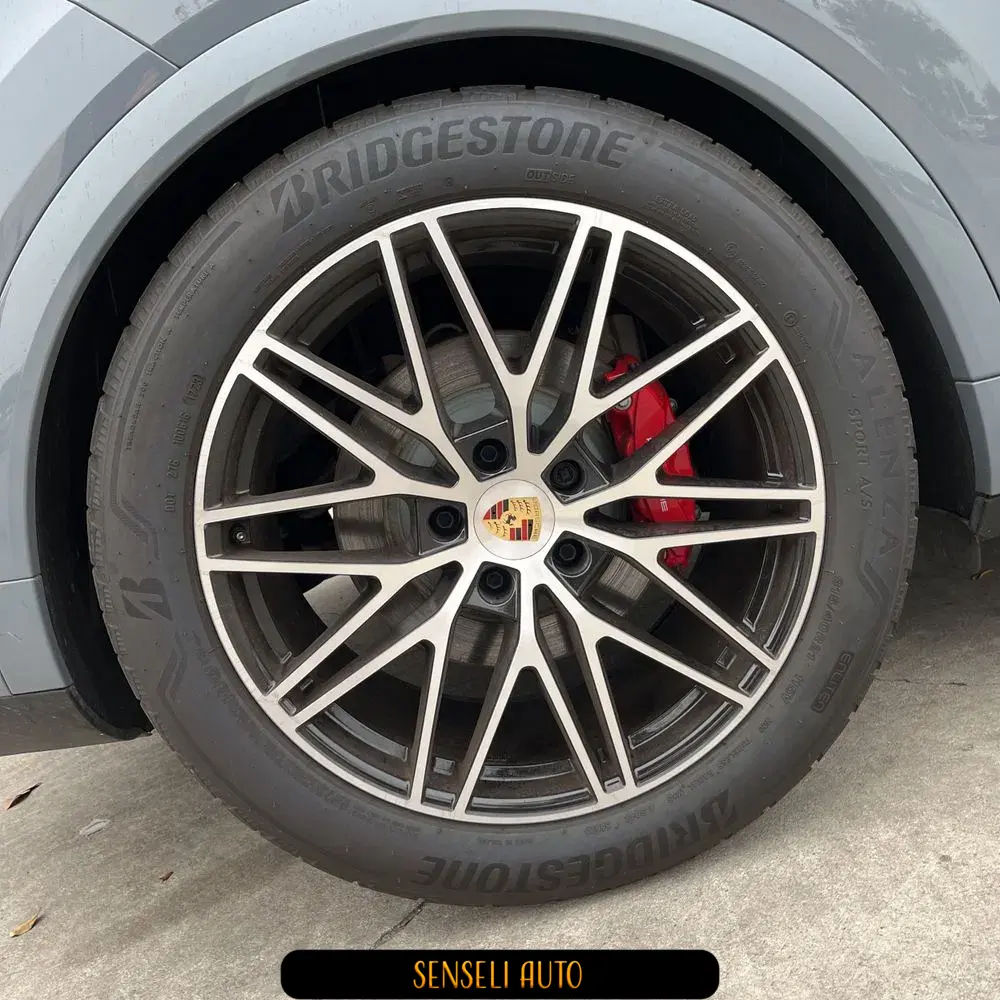 2024 Porsche Cayenne S