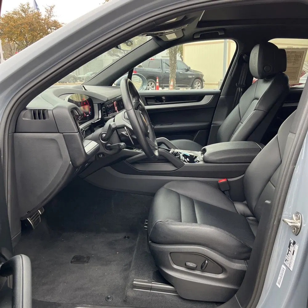 2024 Porsche Cayenne S