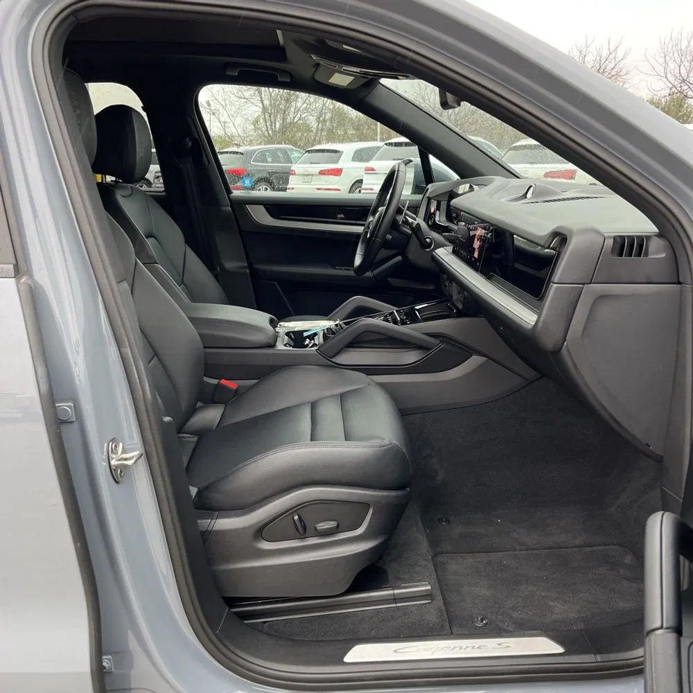 2024 Porsche Cayenne S
