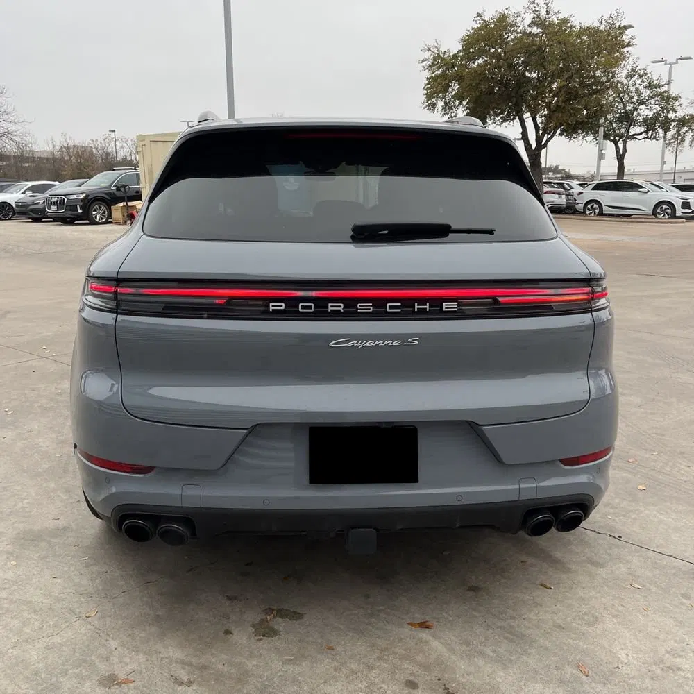 2024 Porsche Cayenne S