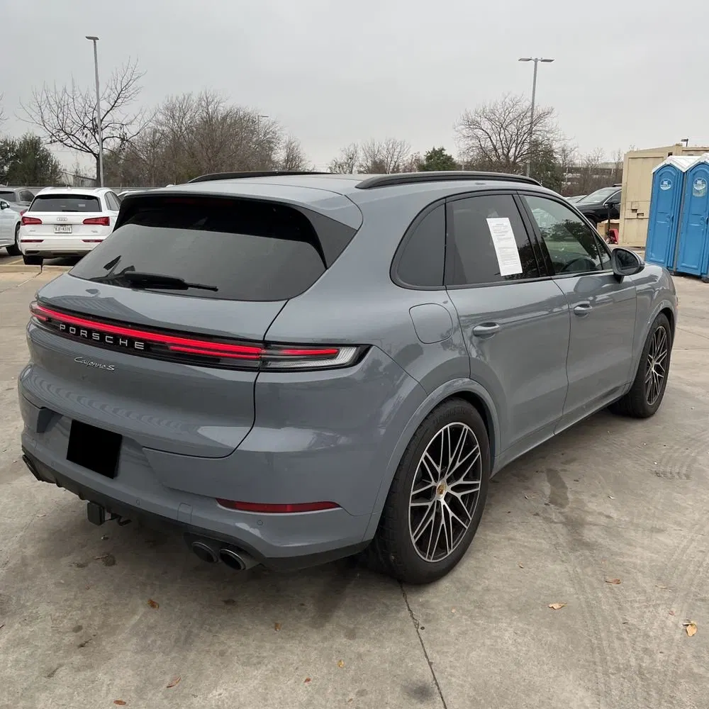 2024 Porsche Cayenne S