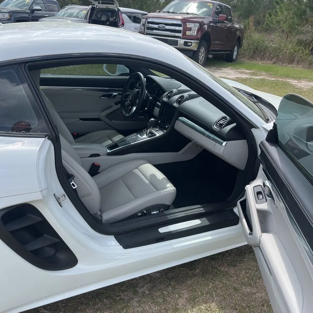 2019 Porsche 718 Cayman Base
