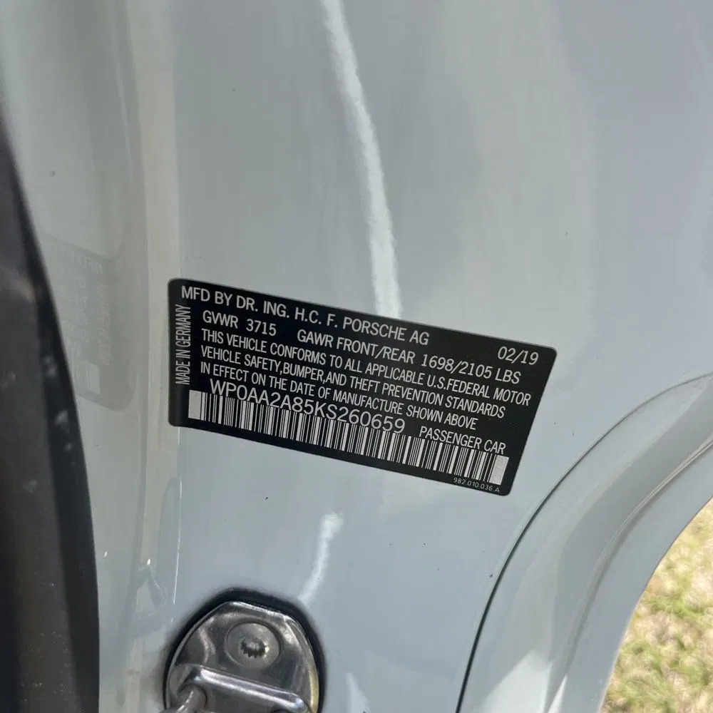 2019 Porsche 718 Cayman Base