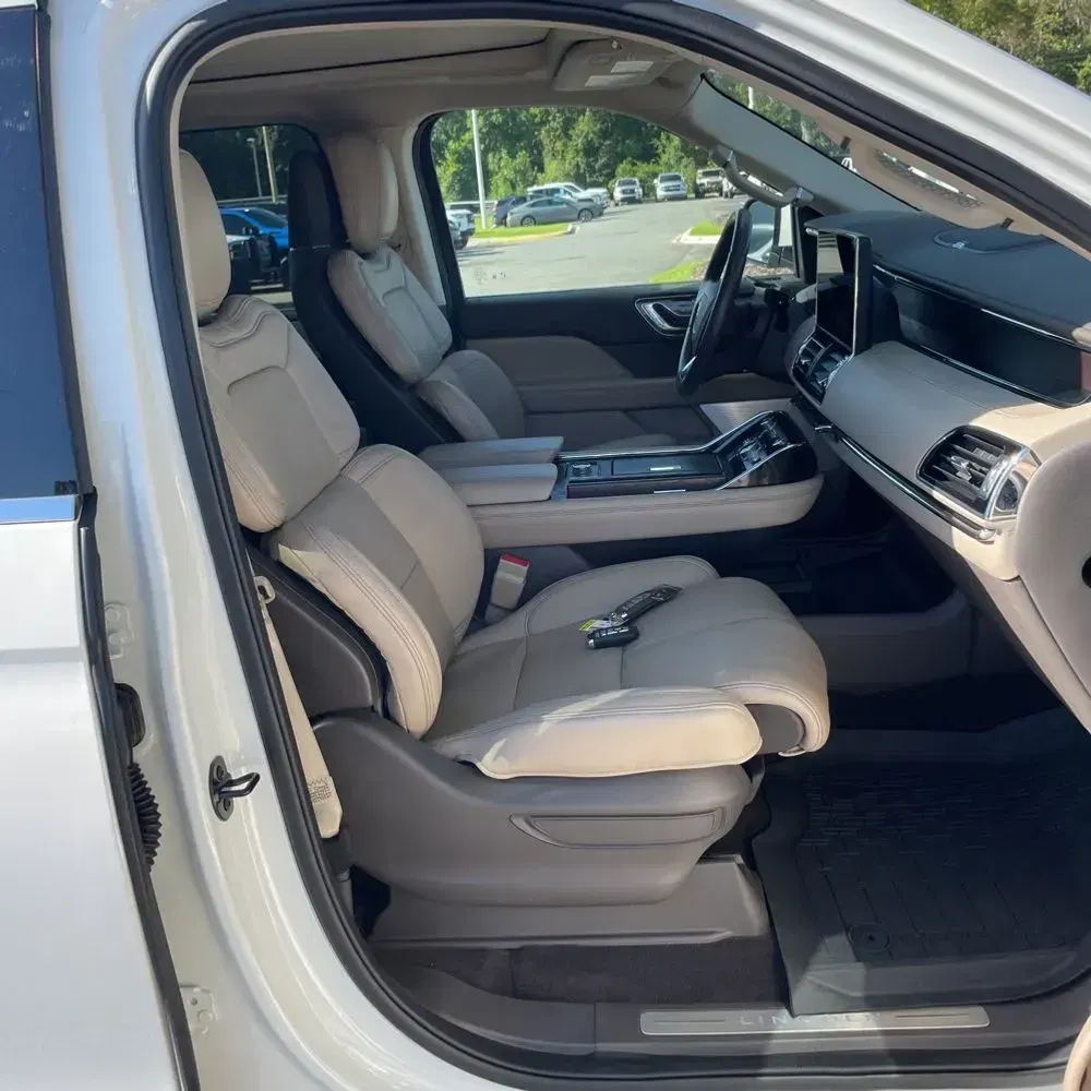 2022 Lincoln Navigator Reserve