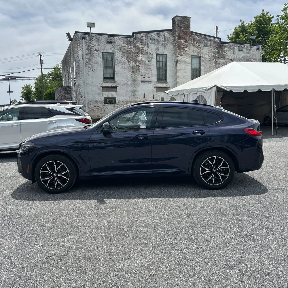 2023 BMW X4 M40i