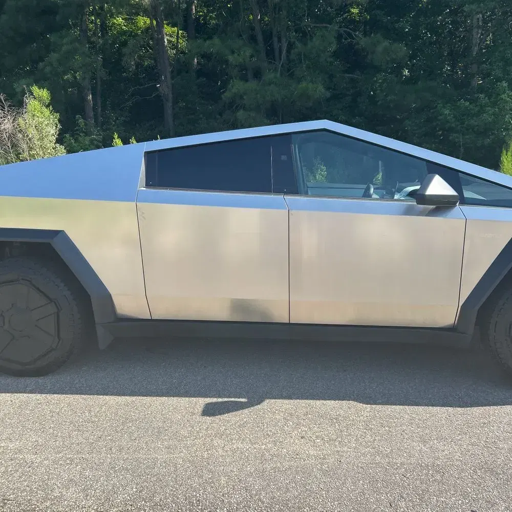 2024 Tesla Cybertruck Base