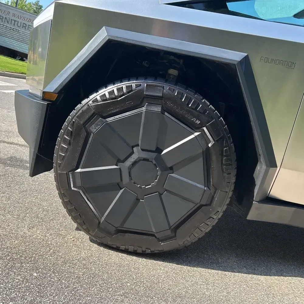 2024 Tesla Cybertruck Base