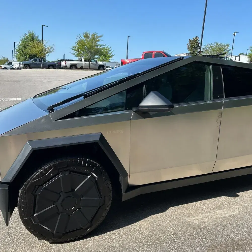 2024 Tesla Cybertruck Base