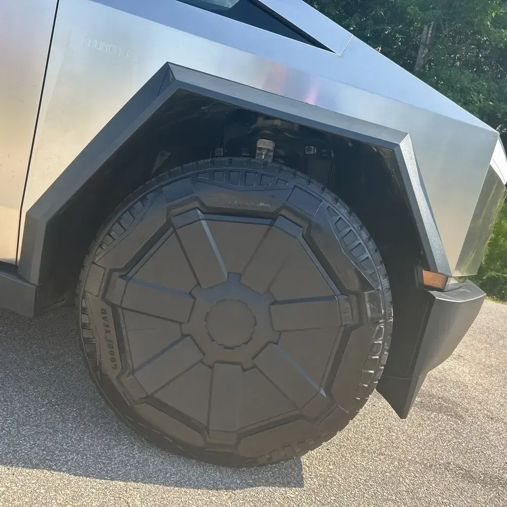 2024 Tesla Cybertruck Base