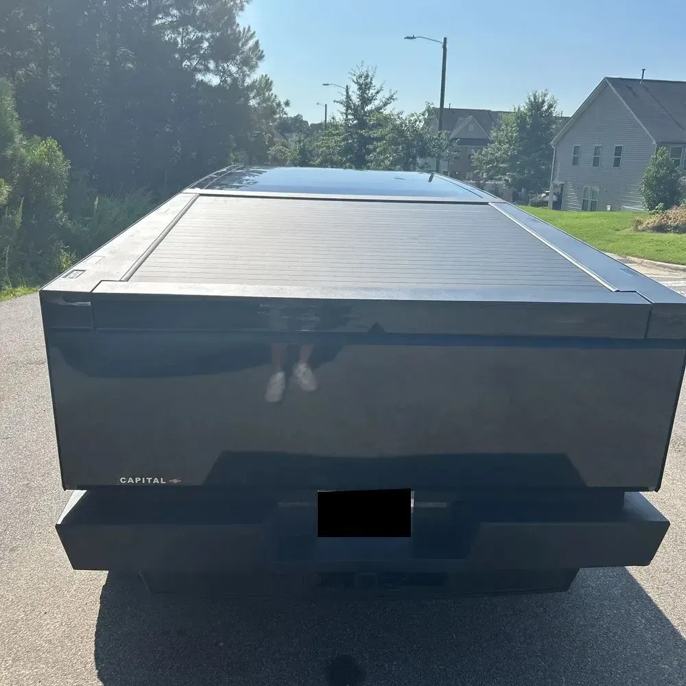 2024 Tesla Cybertruck Base