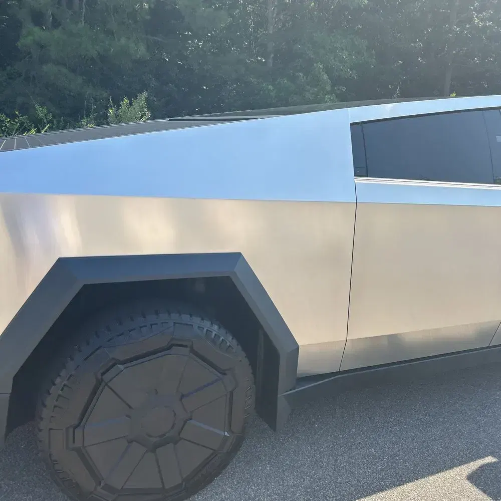 2024 Tesla Cybertruck Base
