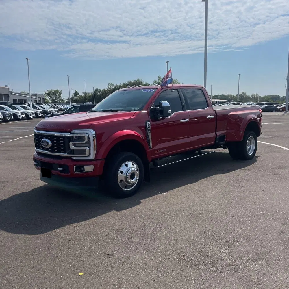 2024 Ford F-450 Super Duty Platinum