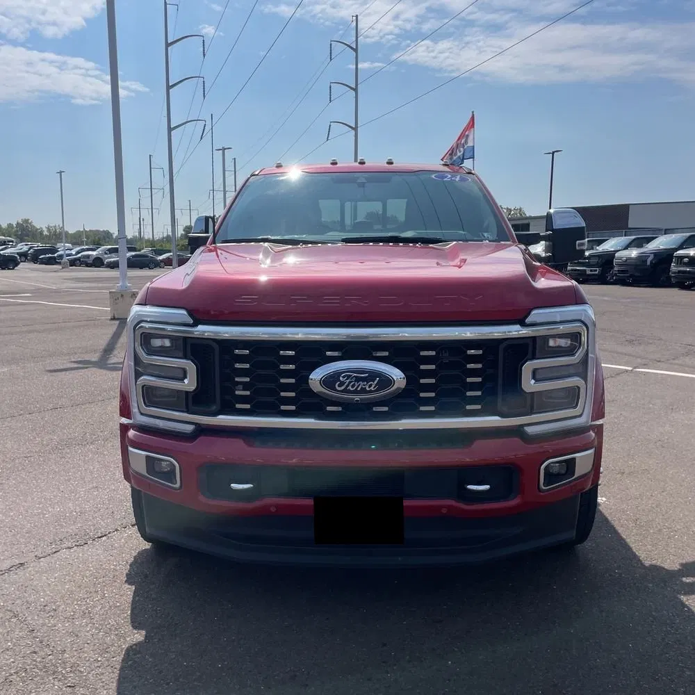 2024 Ford F-450 Super Duty Platinum