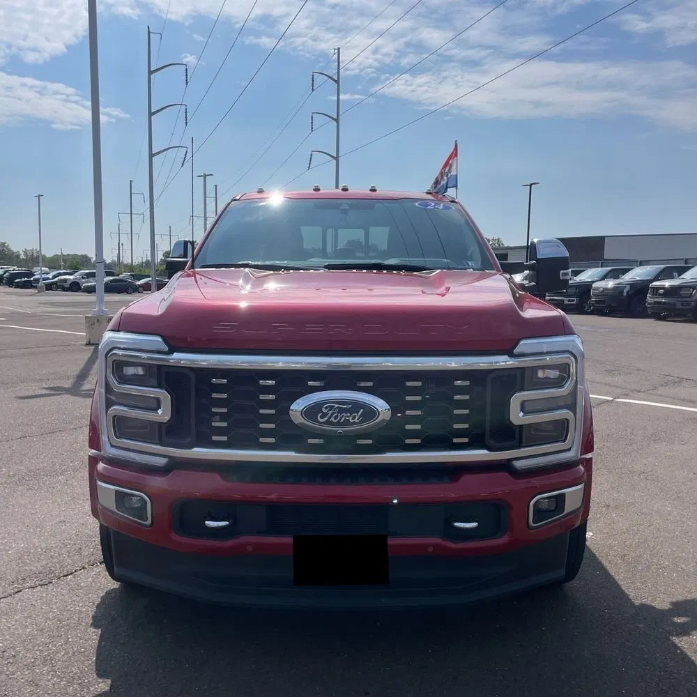 2024 Ford F-450 Super Duty Platinum