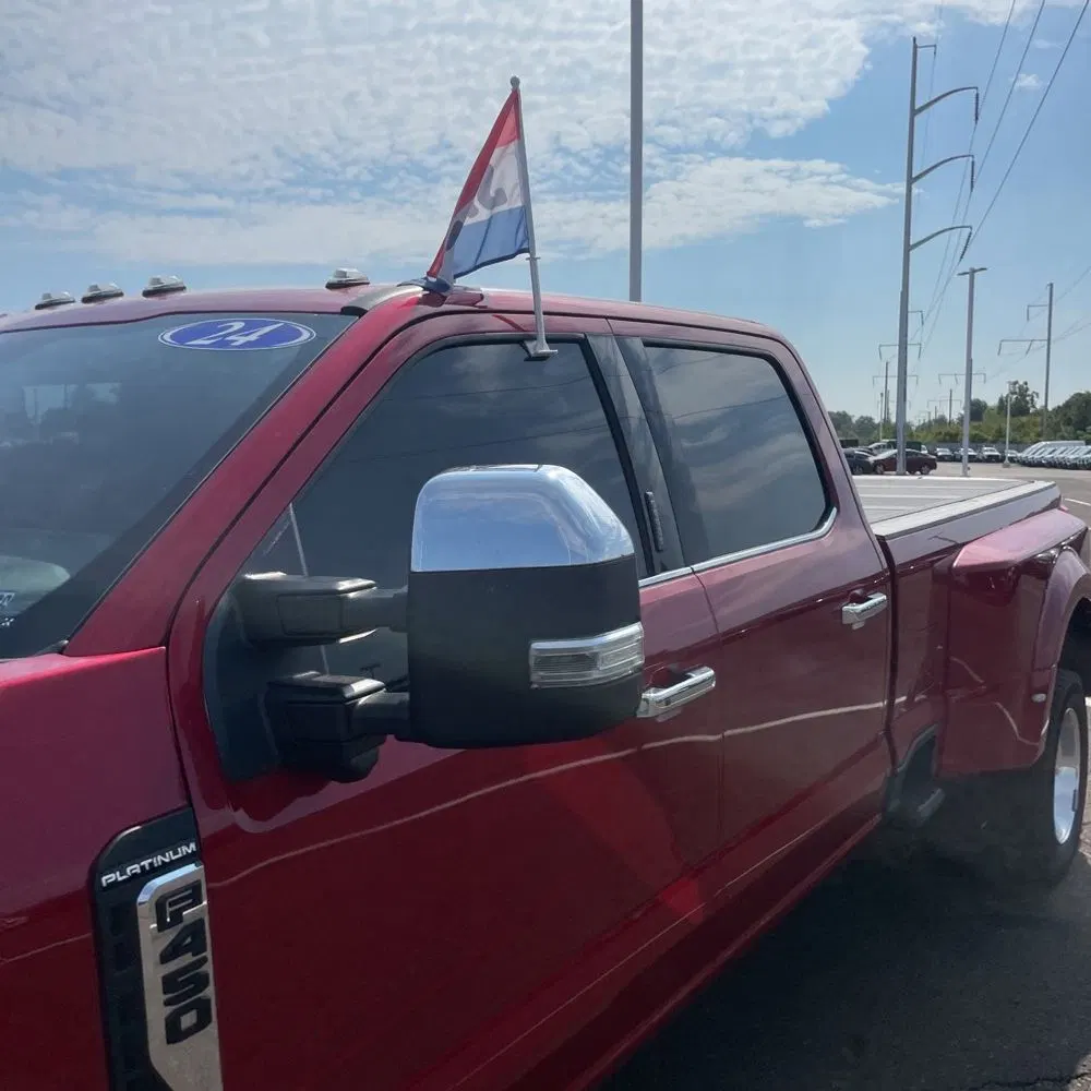 2024 Ford F-450 Super Duty Platinum