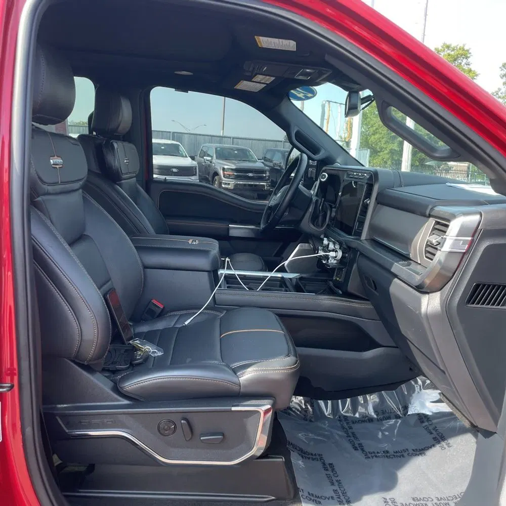 2024 Ford F-450 Super Duty Platinum