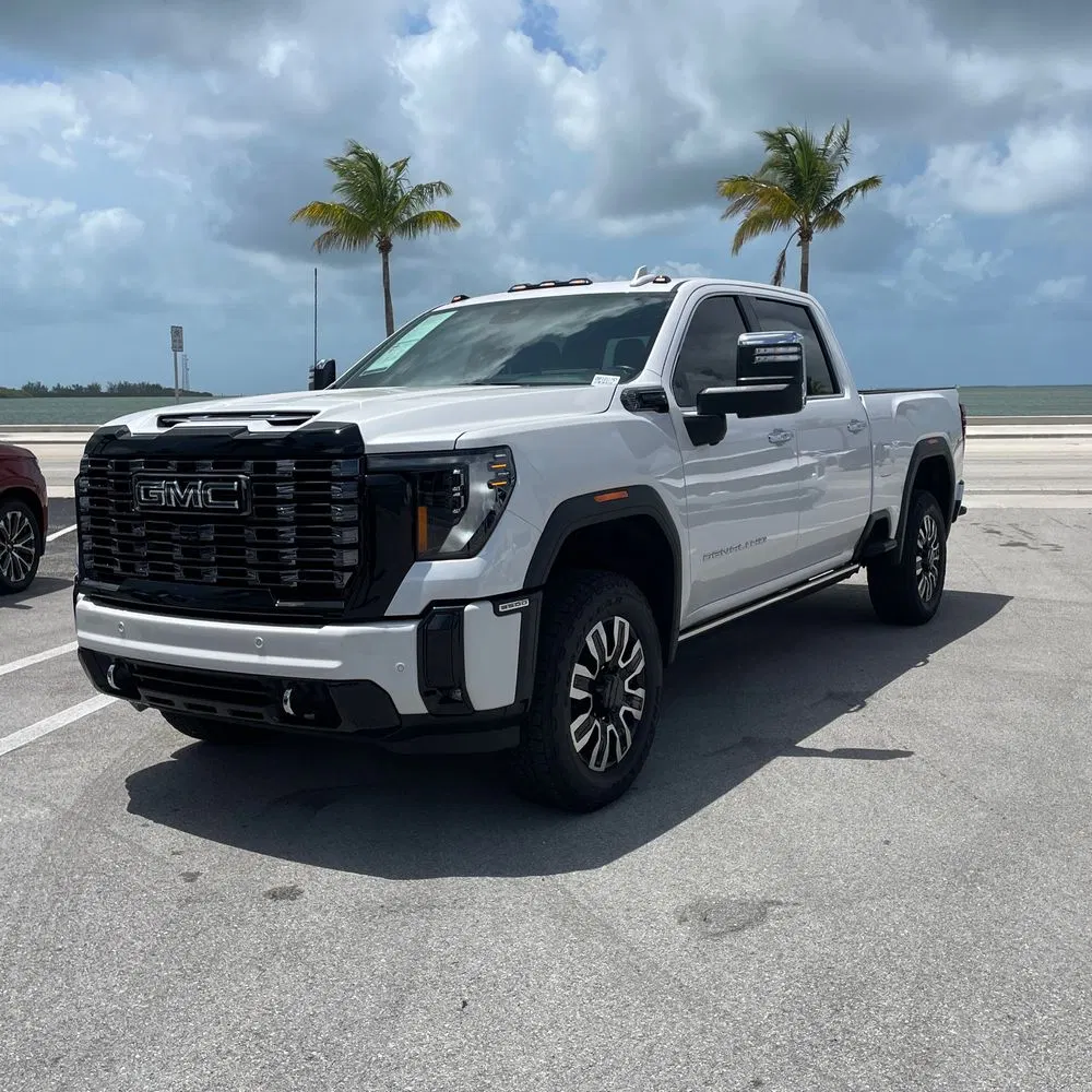 2025 GMC Sierra 3500HD Denali Ultimate