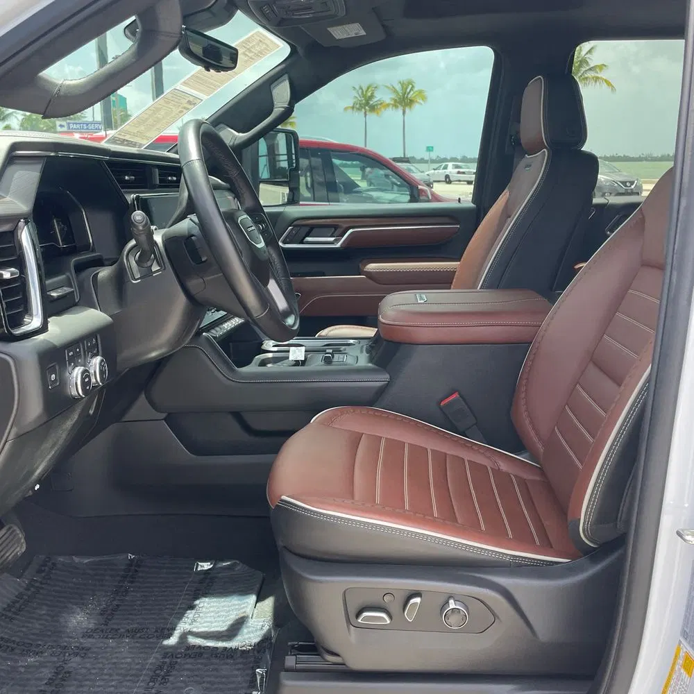 2025 GMC Sierra 3500HD Denali Ultimate