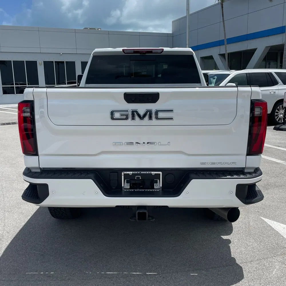 2025 GMC Sierra 3500HD Denali Ultimate