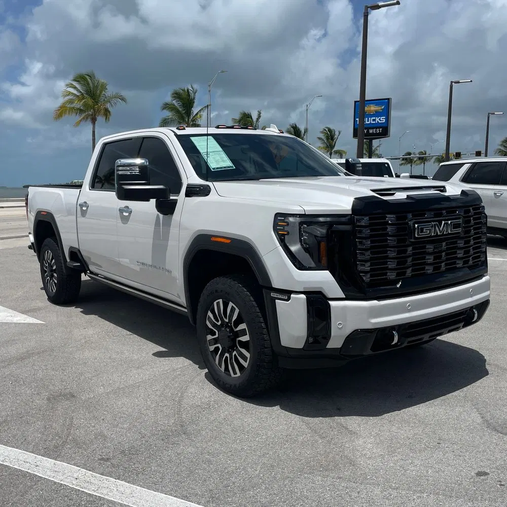 2025 GMC Sierra 3500HD Denali Ultimate