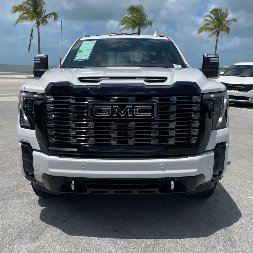 2025 GMC Sierra 3500HD Denali Ultimate