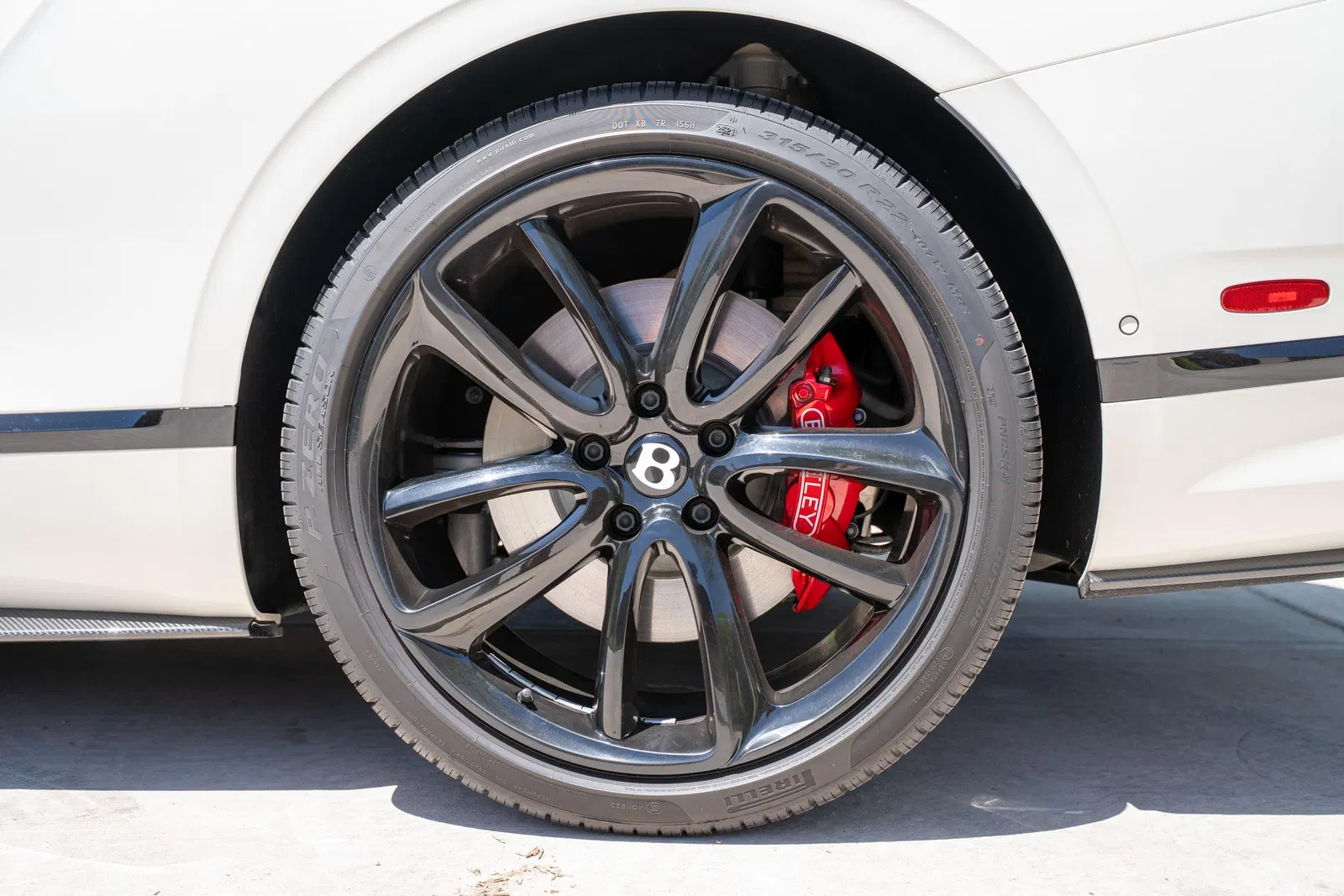 2022 Bentley Continental GTC V8 S - 6k Miles, 1 Owner, 542-hp Twin-Turbo V8, AWD, Unmodified