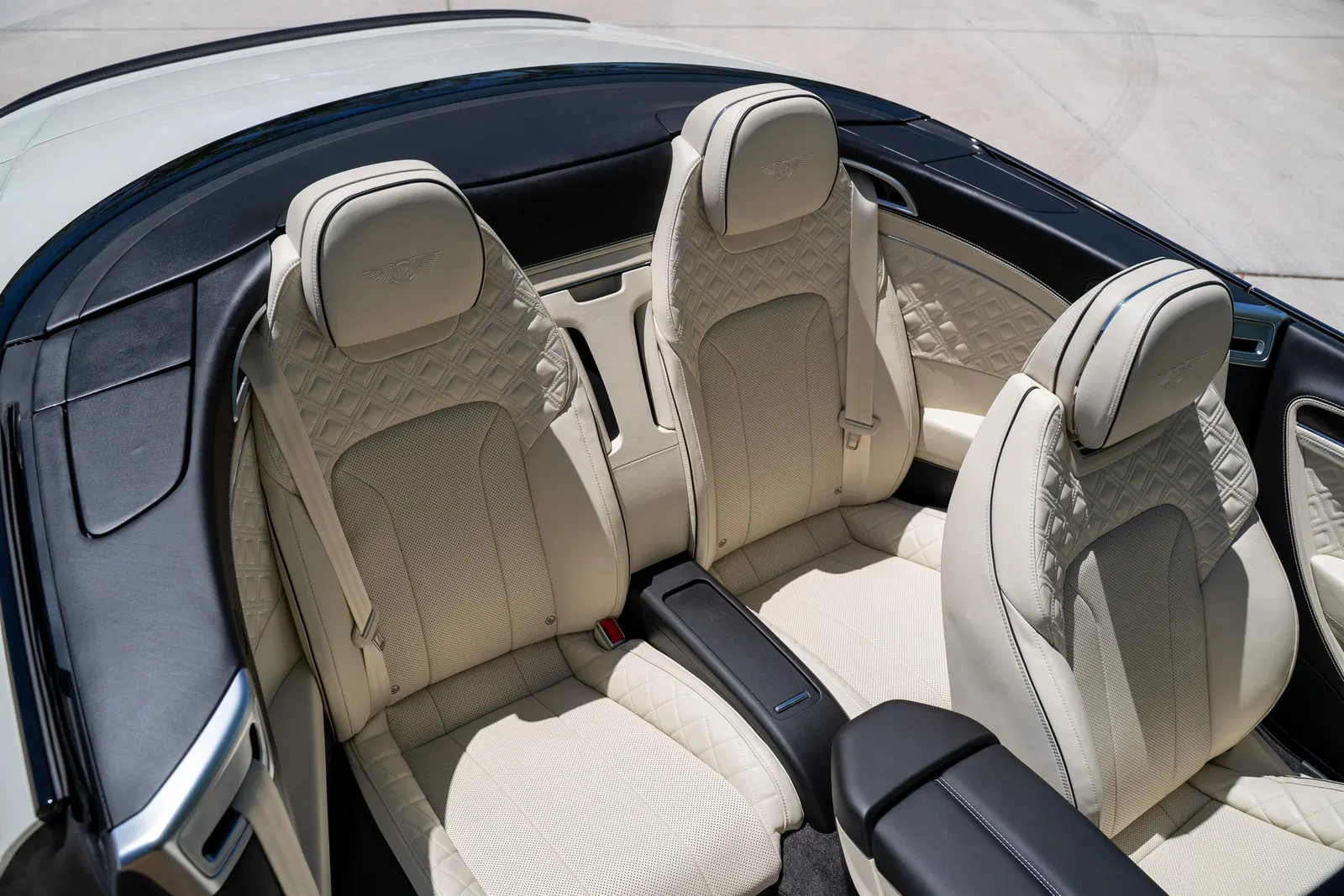2022 Bentley Continental GTC V8 S - 6k Miles, 1 Owner, 542-hp Twin-Turbo V8, AWD, Unmodified
