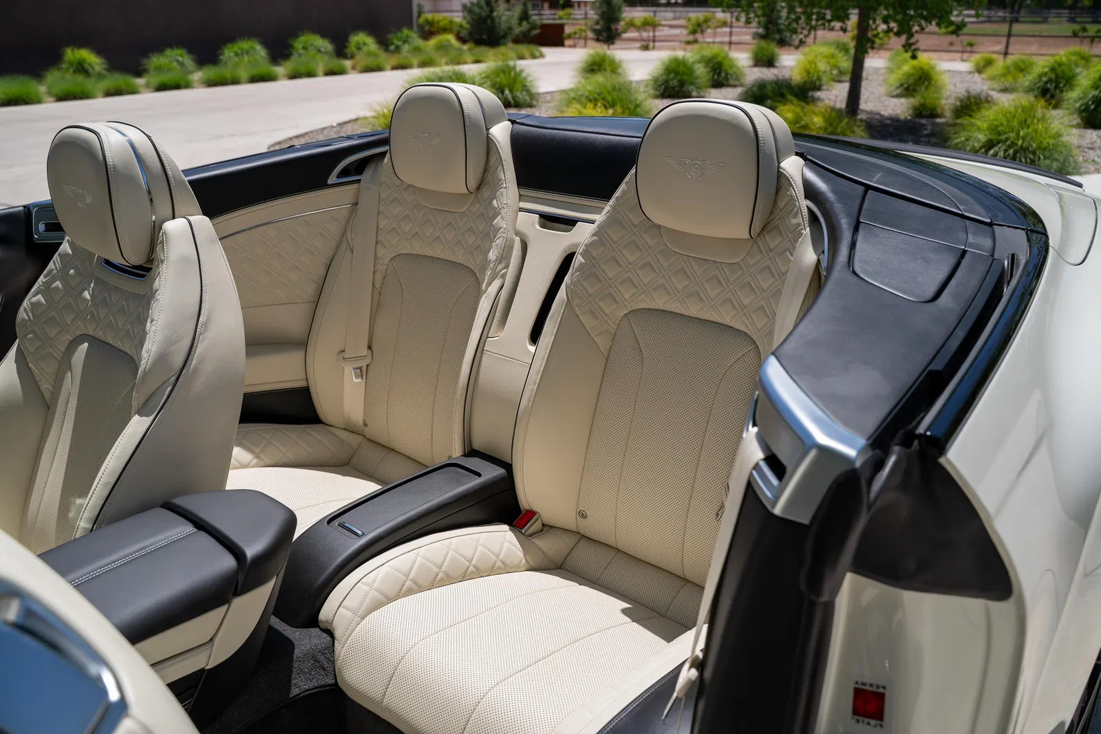 2022 Bentley Continental GTC V8 S - 6k Miles, 1 Owner, 542-hp Twin-Turbo V8, AWD, Unmodified