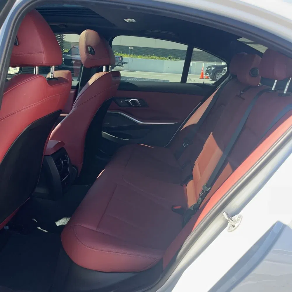 2025 BMW 330i